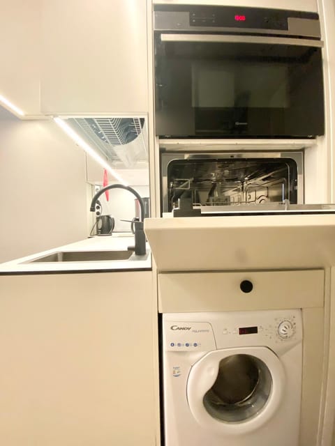 Modern and compact, Kamppi Apartment in Helsinki