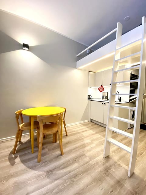 Modern and compact, Kamppi Apartment in Helsinki