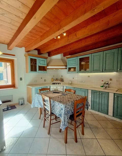 dishwasher, microwave, oven, toaster, kitchen