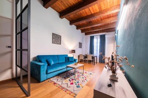 Suite Deluxe in Palazzo Storico - Centro Sassari - Appartamento Ajaccio Apartment in Sassari