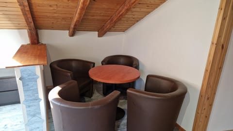 Wohnung im Landhausstil für Monteure in Budenheim Apartment in Mainz