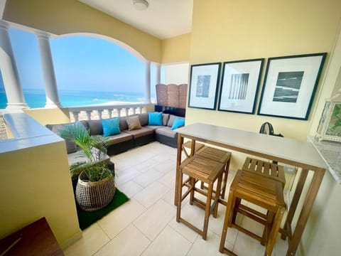 Balcony/Terrace, Seating area, Sea view