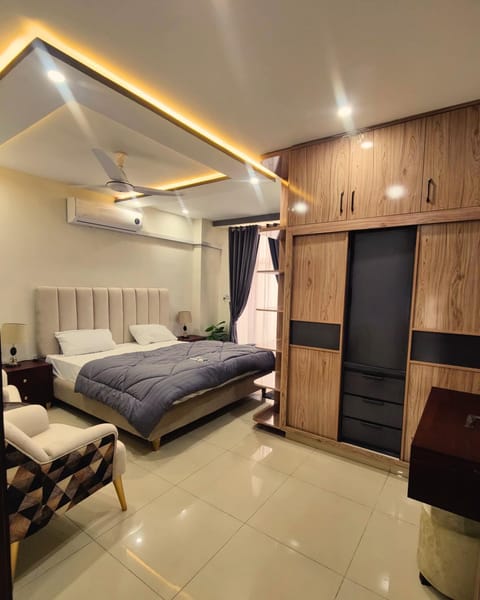 Bed, Balcony/Terrace, Bedroom, Quiet street view, wardrobe, air conditioner