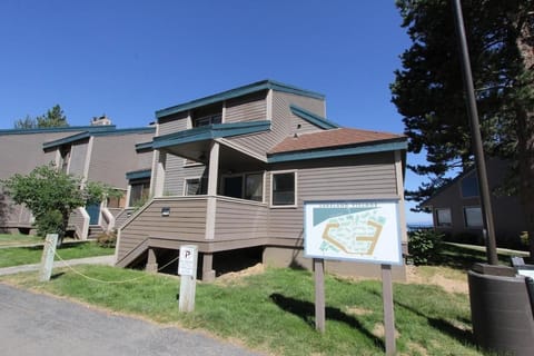 LLC1236 - Lakeside Landing condo Apartment in South Lake Tahoe