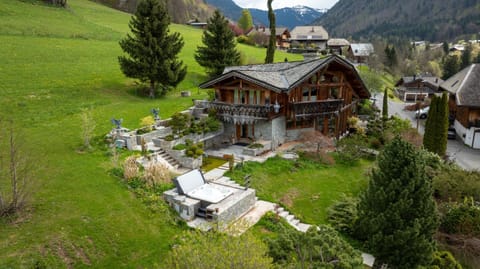 Micro-lodge, Lune Au Bois Apartment in Montriond