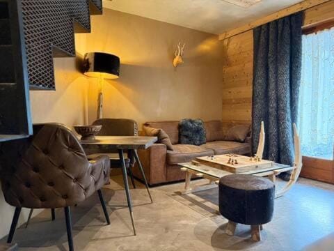 Micro-lodge, Lune Au Bois Apartment in Montriond