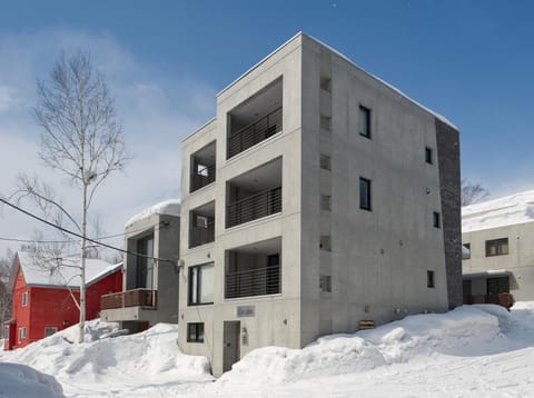 Property building, Winter