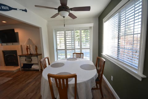 Bearadise At North Shore Winter Special House in Bass Lake