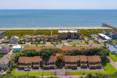 Amelia Island Newly Renovated Beachside Townhome House in Fernandina Beach