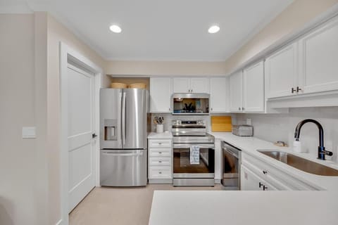 Amelia Island Newly Renovated Beachside Townhome House in Fernandina Beach