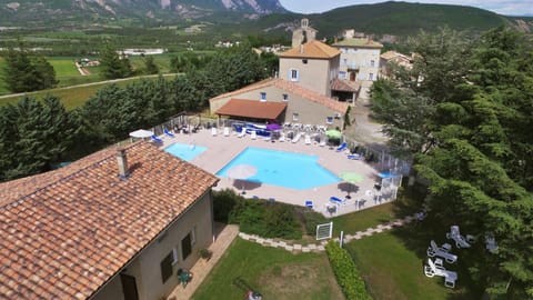 Spring, City view, Garden view, Mountain view, Pool view