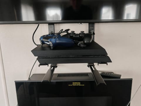 Manor Park Dog Friendly 2 bed, 6 berth Lodge with decking 600 Yard's From The Beach In Hunstanton House in Hunstanton