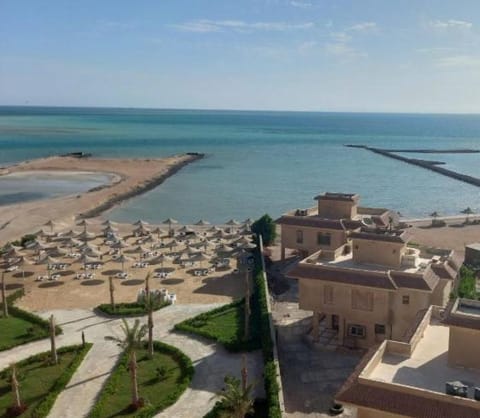 Nearby landmark, Restaurant/places to eat, Day, Natural landscape, Bird's eye view, Beach, Landmark view, Sea view