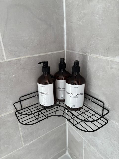 Heart of Reading hideaway Apartment in Reading