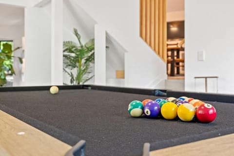 Forest Retreat with pool table & 10min to wineries House in Waikato