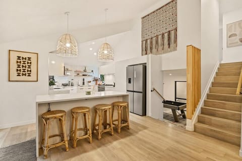 Forest Retreat with pool table & 10min to wineries House in Waikato