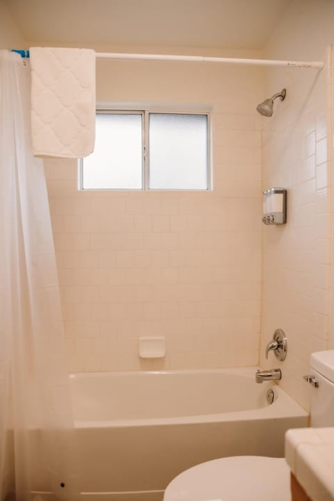 The Granite Retreat House in Bootjack