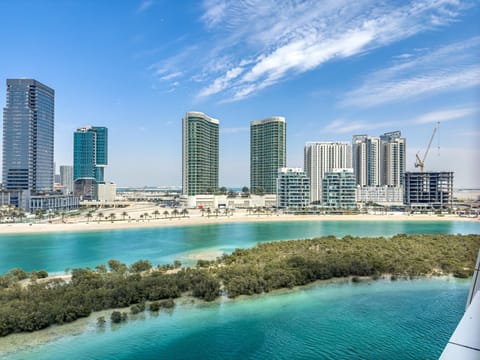 Elegant Studio - Full Mangrove View - Beach - Reem Apartment in Abu Dhabi