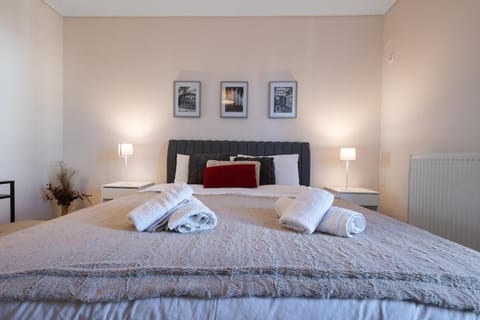 Dazzling and Stylish 2BR Apartment in Marousi Apartment in Chalandri