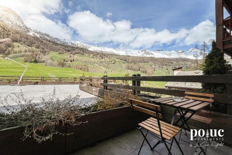 Natural landscape, View (from property/room), Balcony/Terrace, Mountain view