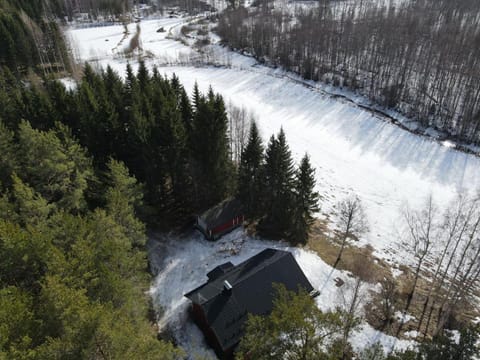 Mannimaatila AURA House in Finland