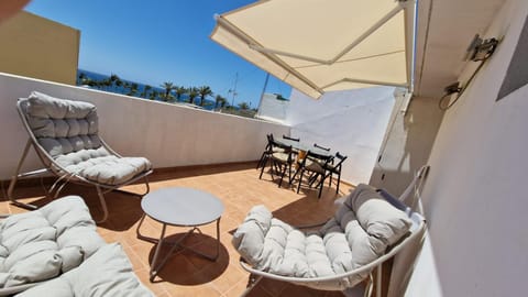 View (from property/room), Balcony/Terrace