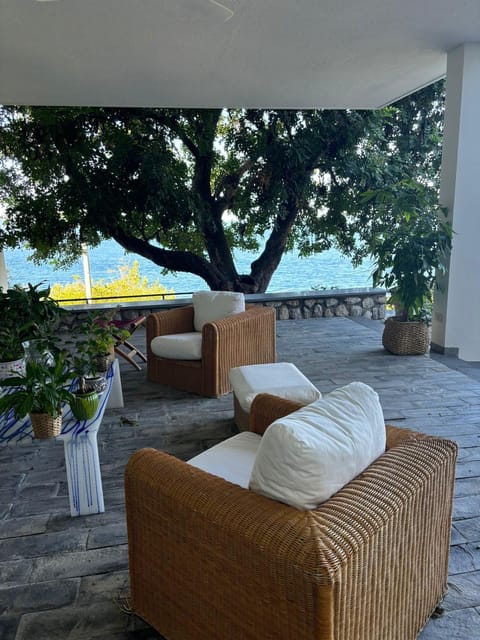 Il carrubo sul mare Villa in Massa Lubrense