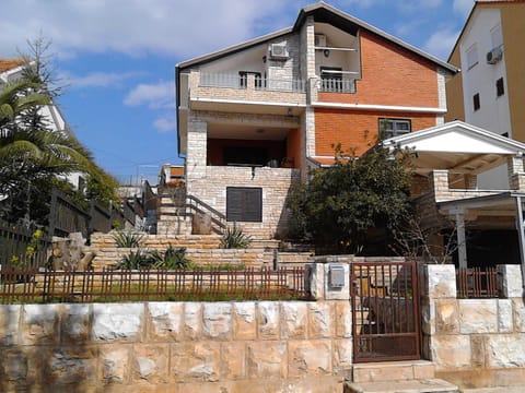 Apartments Maricic Apartment in Šibenik-Knin County, Croatia