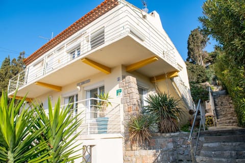 Property building, Spring, Day