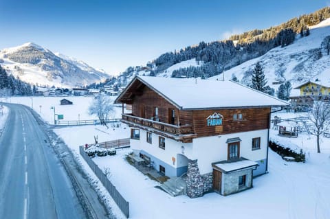 Chalet Fabian by we rent Chalet in Salzburgerland