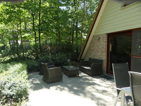 De Onthaasting House in Limburg (province)