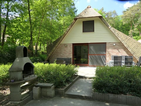 Property building, Garden view