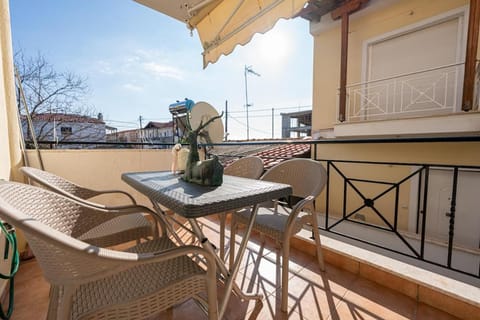 Jella's sunny apartment Apartment in Halkidiki