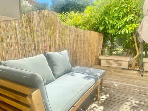 Studio cosy, terrasse, parking à Carnolès Apartment in Roquebrune-Cap-Martin