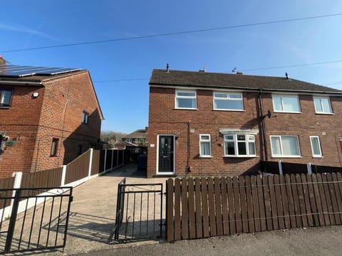 Property building, Day, Parking