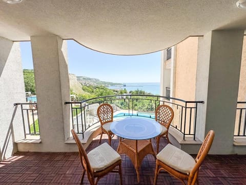Natural landscape, View (from property/room), Balcony/Terrace, Sea view