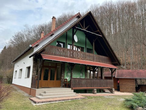 Property building, Spring
