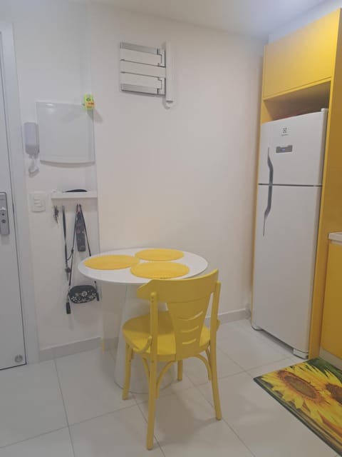 Communal lounge/ TV room, Kitchen or kitchenette