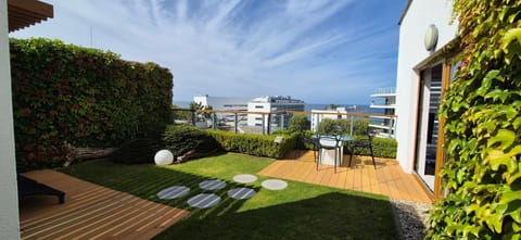 Garden, Balcony/Terrace, Sea view