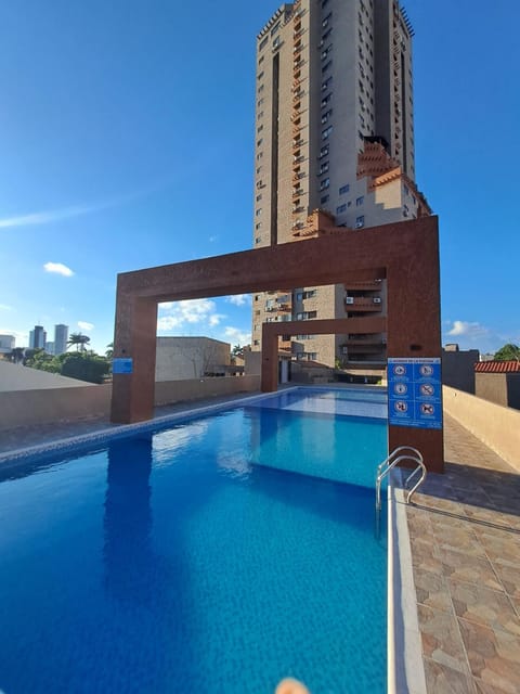 Property building, Swimming pool, Swimming pool