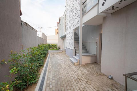 Elymara Family Vacation Home Apartment in Nikiti