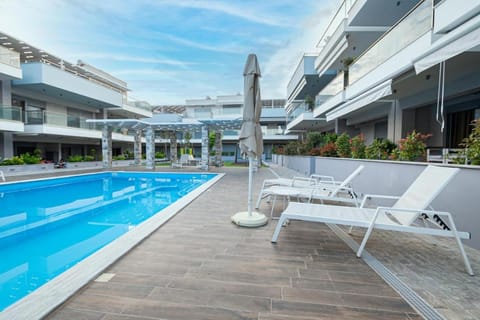 Elymara Family Vacation Home Apartment in Nikiti