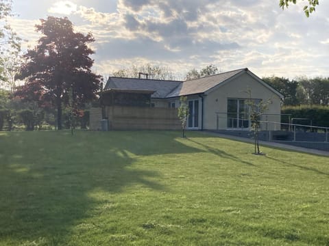 Property building, View (from property/room)