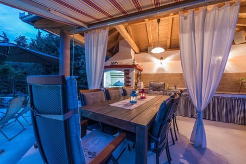 Apartments Jelavić Apartment in Zadar County