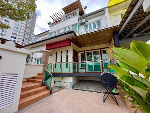 Property building, BBQ facilities