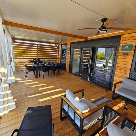 Mobile home Tortuga House in Šibenik-Knin County, Croatia