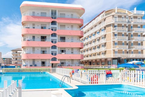 Property building, Pool view, Swimming pool