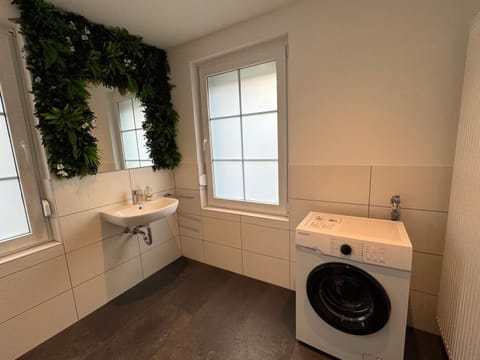 Bathroom, washing machine