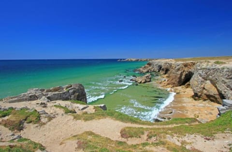 Nearby landmark, Natural landscape, Beach