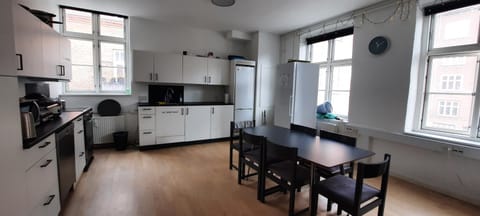 8 rooms apartment in Odense C Apartment in Region of Southern Denmark
